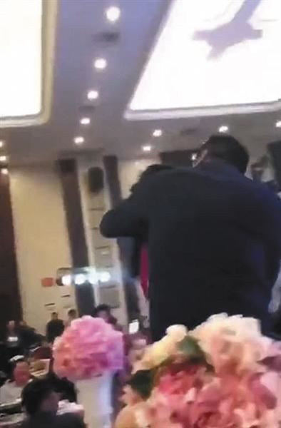 点击进入下一页