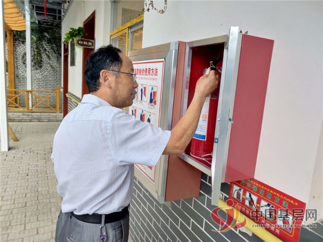 1704292344506449_42.jpg 1704292344506449_42.jpg