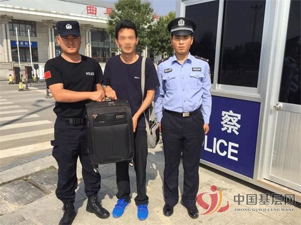 092601677162951_69.jpg 092601677162951_69.jpg