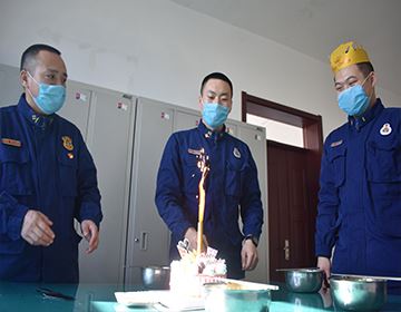 1582789490354835.jpg 2.大队主官致祝福词.jpg