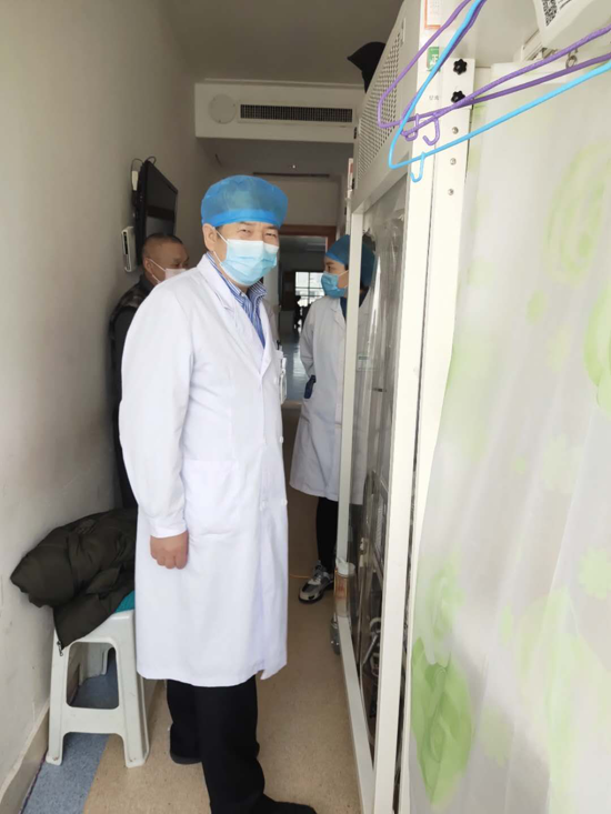 河南省肿瘤医院血液九病区医护人员用医德和爱心诠释了医护人员的职责