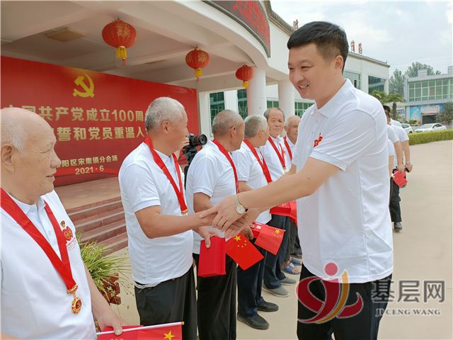 15155712563282303_96.jpg 15155712563282303_96.jpg