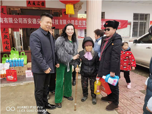 湖北蕲春返乡青年能手为医圣故里作贡献