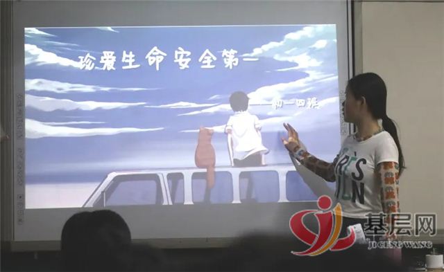 10191090982857166_94.jpg 10191090982857166_94.jpg