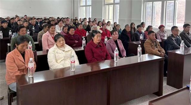 14121596678266137_129.jpg 14121596678266137_129.jpg