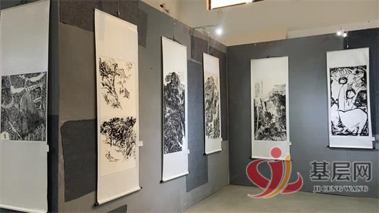 10475943473331282_92.jpg 10475943473331282_92.jpg