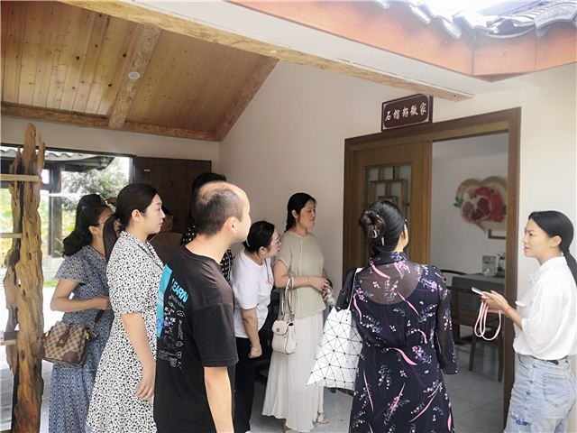 16324720017618923_110.jpg 16324720017618923_110.jpg