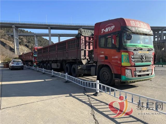 11261105275625646_68.jpg 11261105275625646_68.jpg