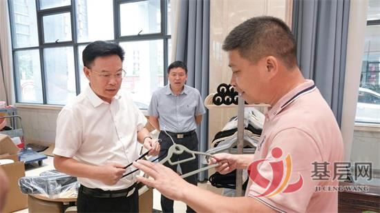 11113877807858101_92.jpg 11113877807858101_92.jpg