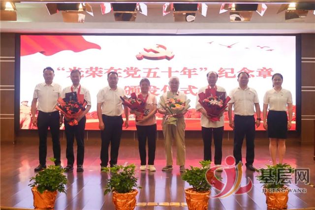 10305710192089774_137.jpg 10305710192089774_137.jpg