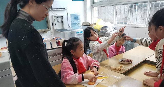 14132222686450386_110.png 14132222686450386_110.png